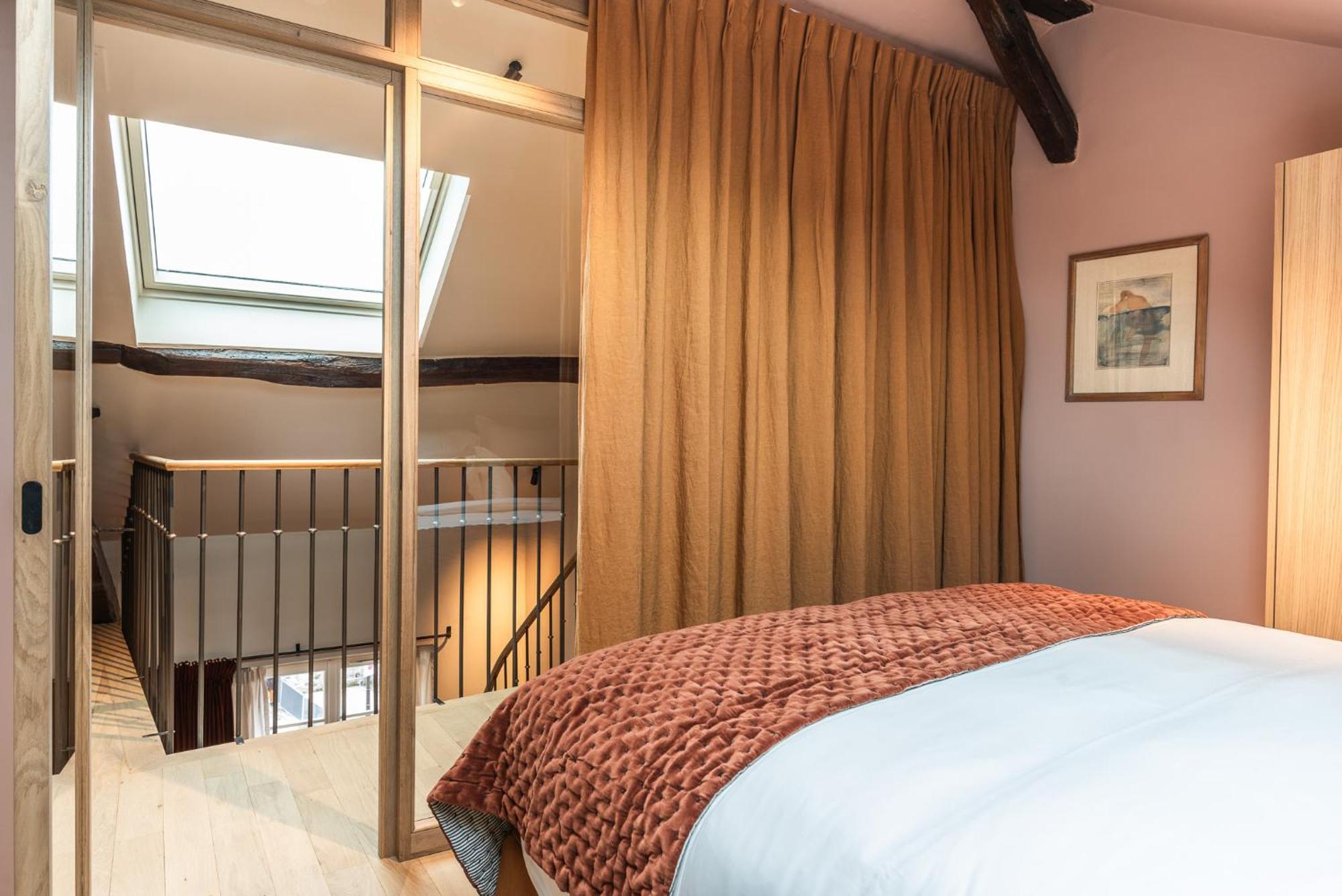 Maison La Boheme Montmartre - Studios & Apartments Париж Екстериор снимка