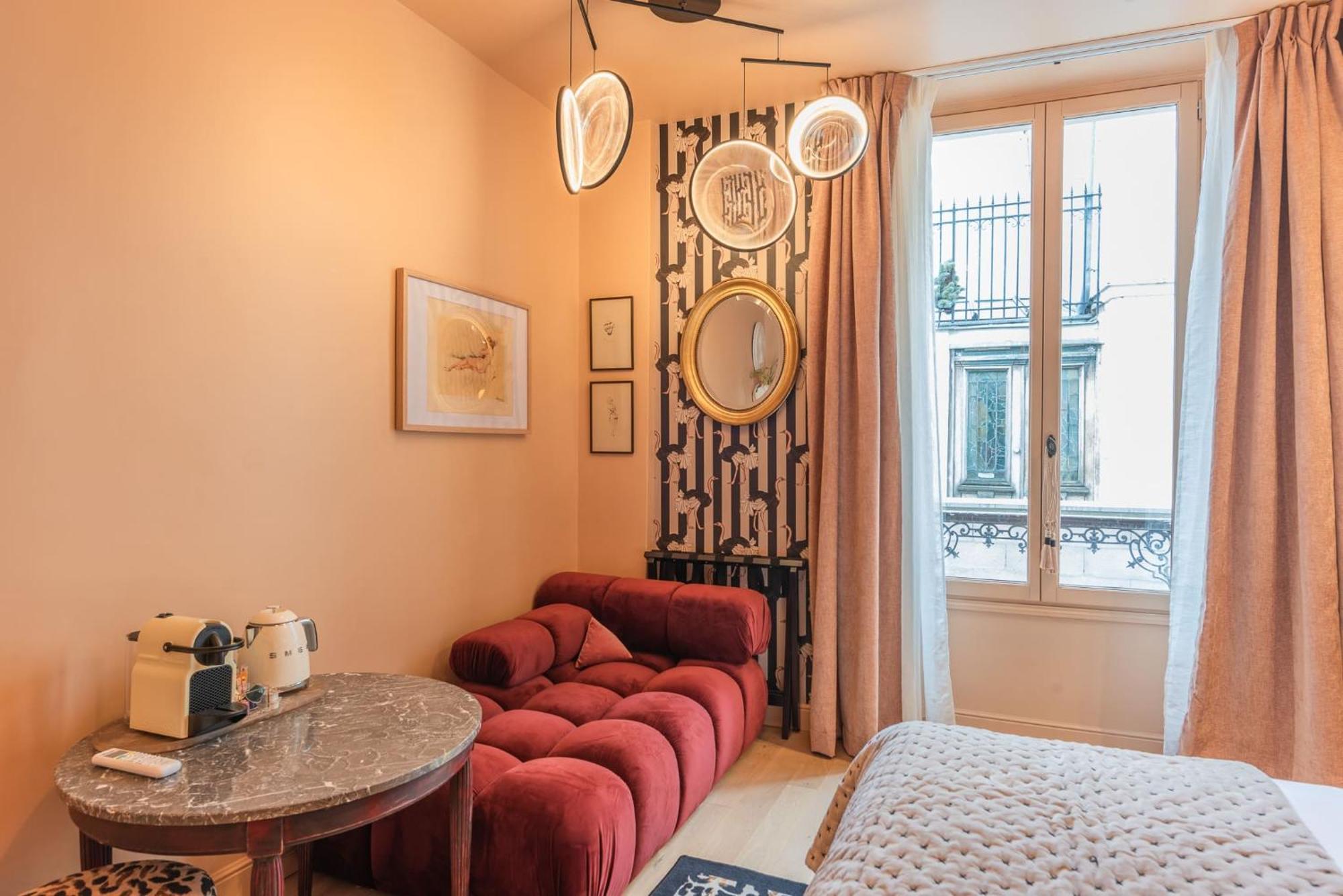 Maison La Boheme Montmartre - Studios & Apartments Париж Екстериор снимка